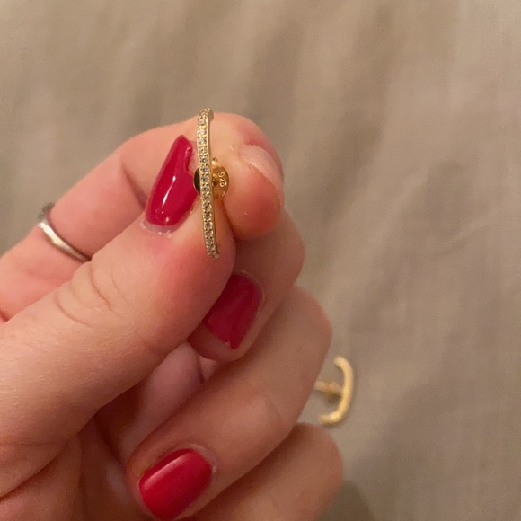 Hook stud earring - gold - Picture 3 of 4